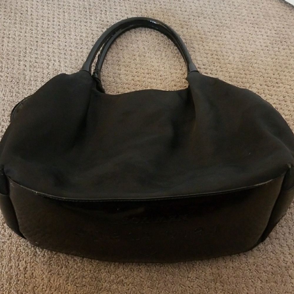 Kate spade black nylon canvas with patent sides - Picture 3 of 7